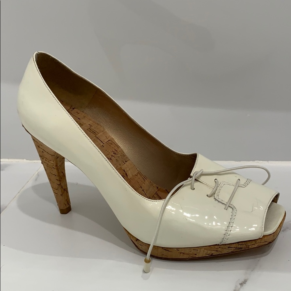 Stuart Weitzman white Heel